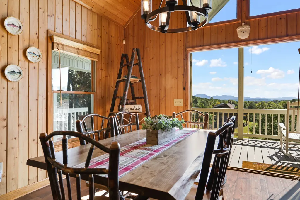 Dining table by the windows with the mountains beyond